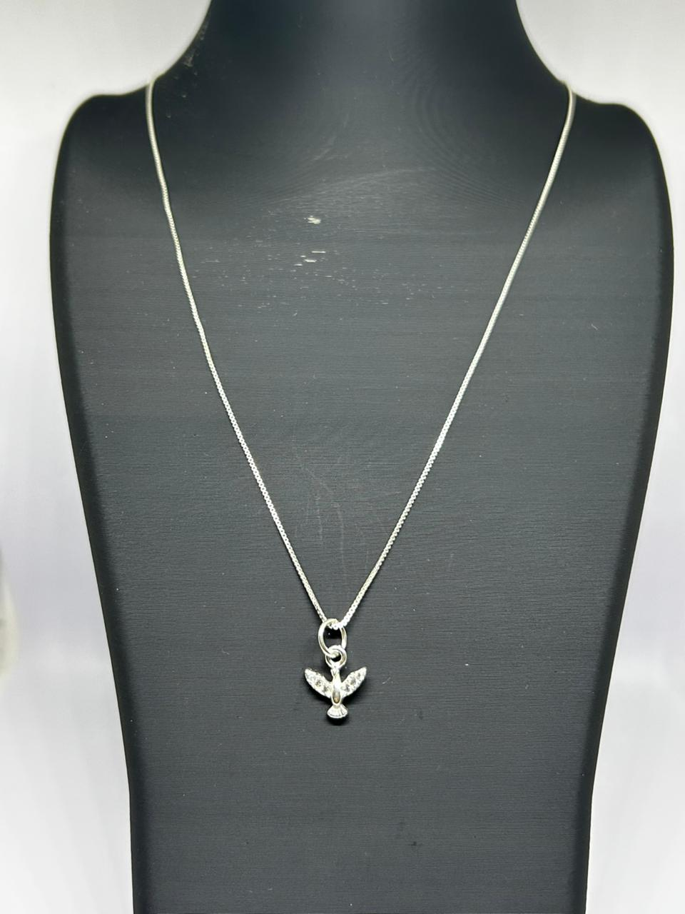 Colar Espiríto Santo